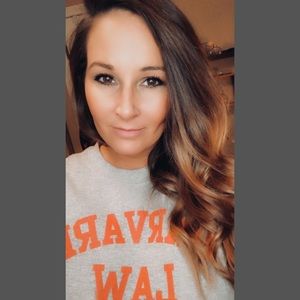 Meet your Posher, Shelly